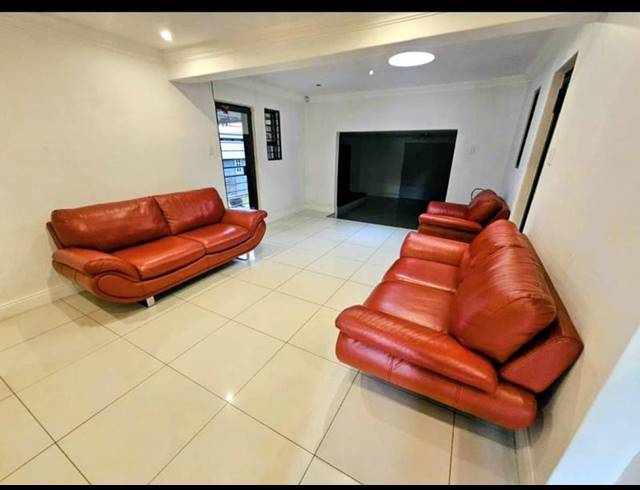 3 BEDROOM HOUSE FOR SALE IN HEUWELOORD